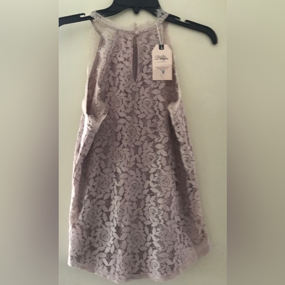 Berryou Sleeveless Lace Top Blush Size Small - Picture 2 of 5